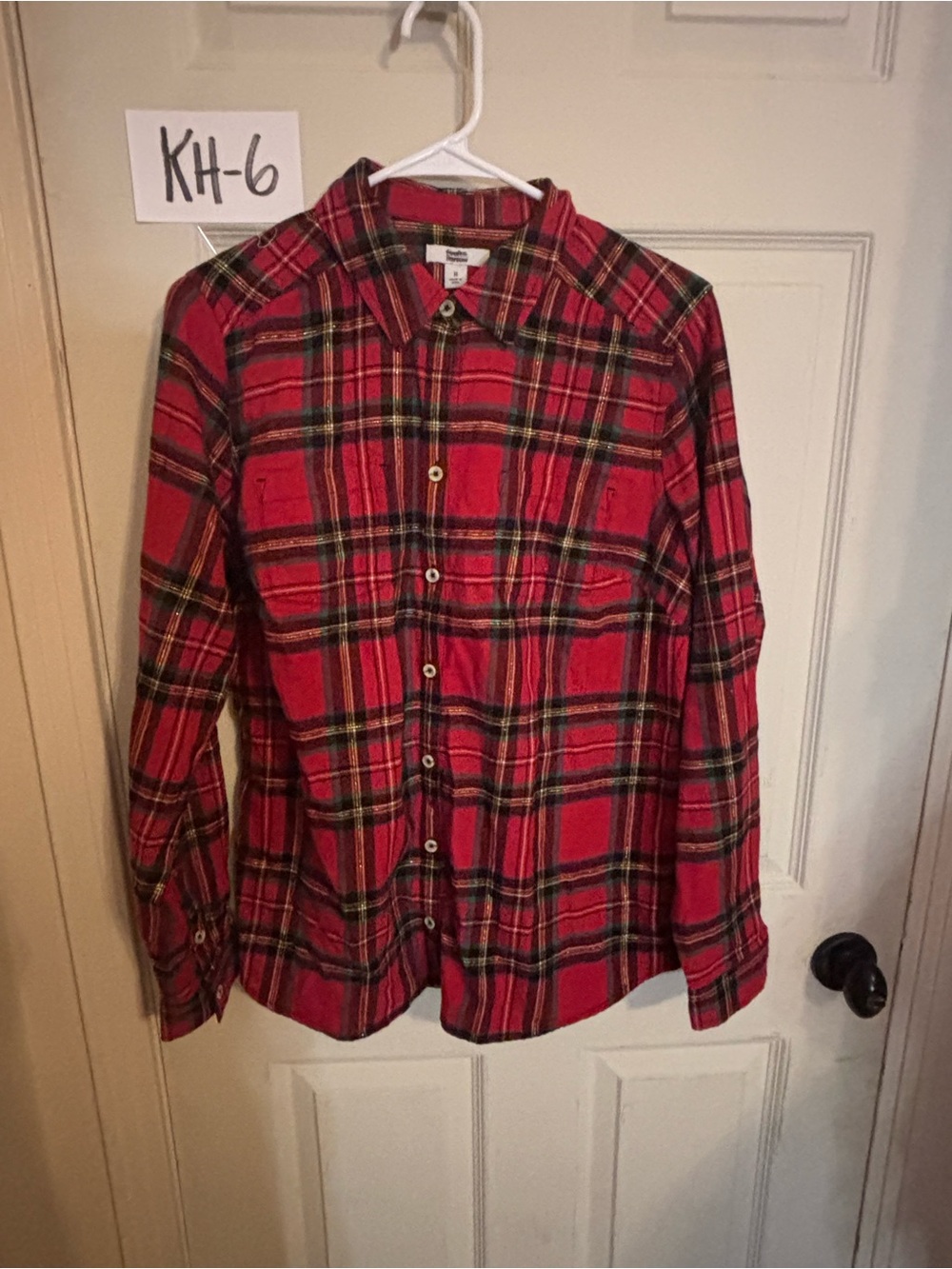 Croft and barrow  Plaid Button-Up Shirt